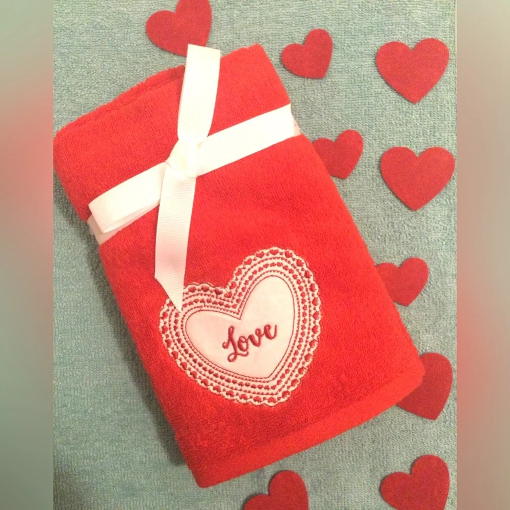 Red Valentine Hand Towel Bundle